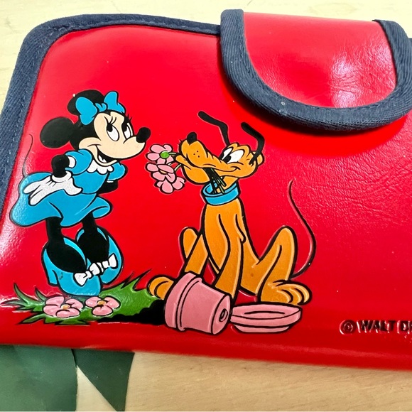Vintage Disney Minnie Mouse and Pluto Wallet 1970 - Picture 3 of 14